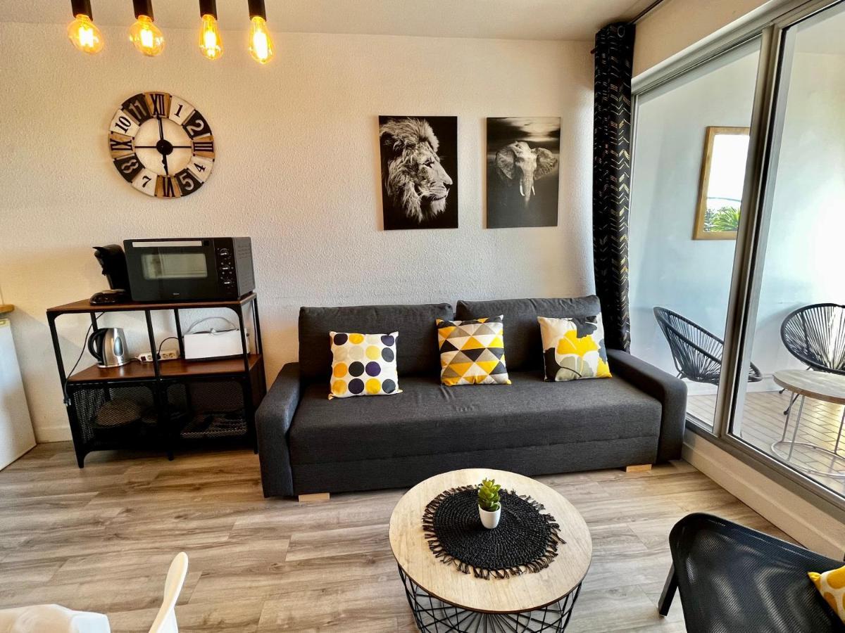Studio Cabine A Sete Bord De Mer Apartment Exterior photo
